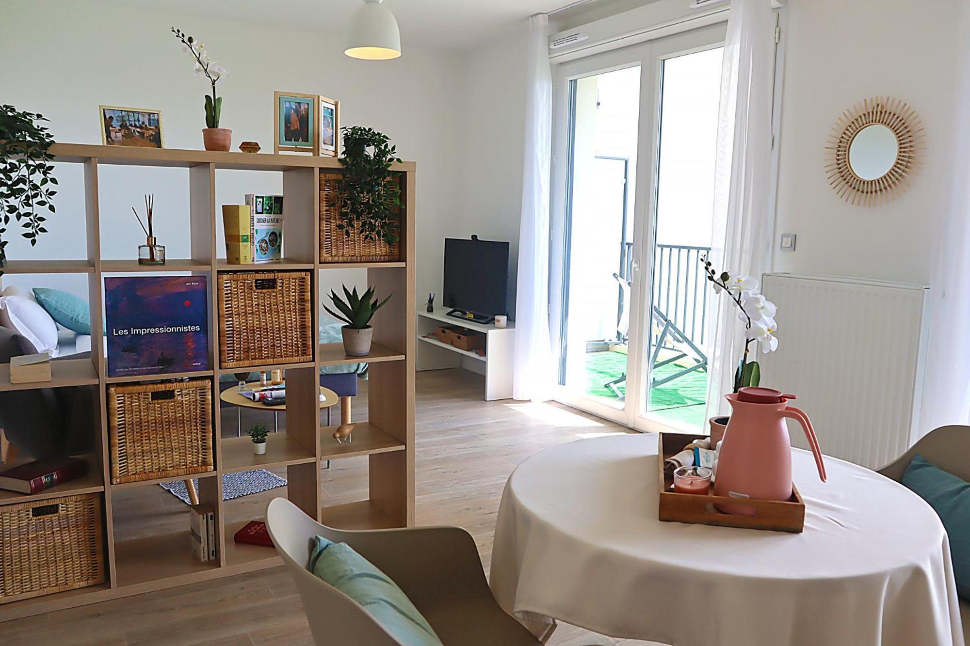 Oh Activ Nimes Aparthotel Bagian luar foto